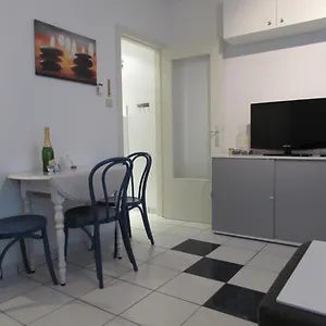 https://maurdy.bruges-hotels.info