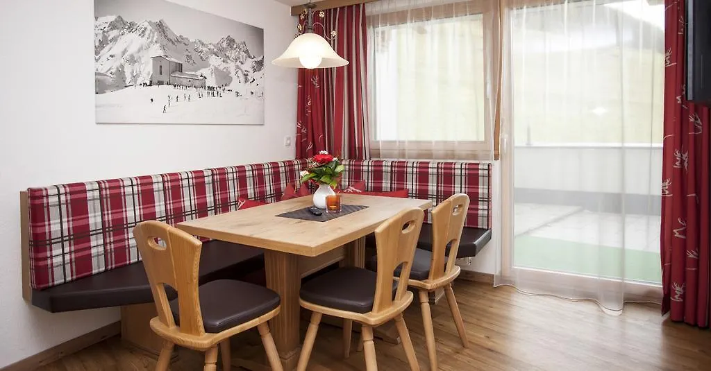 Ferienwohnung Davo Lais Ischgl Österreich