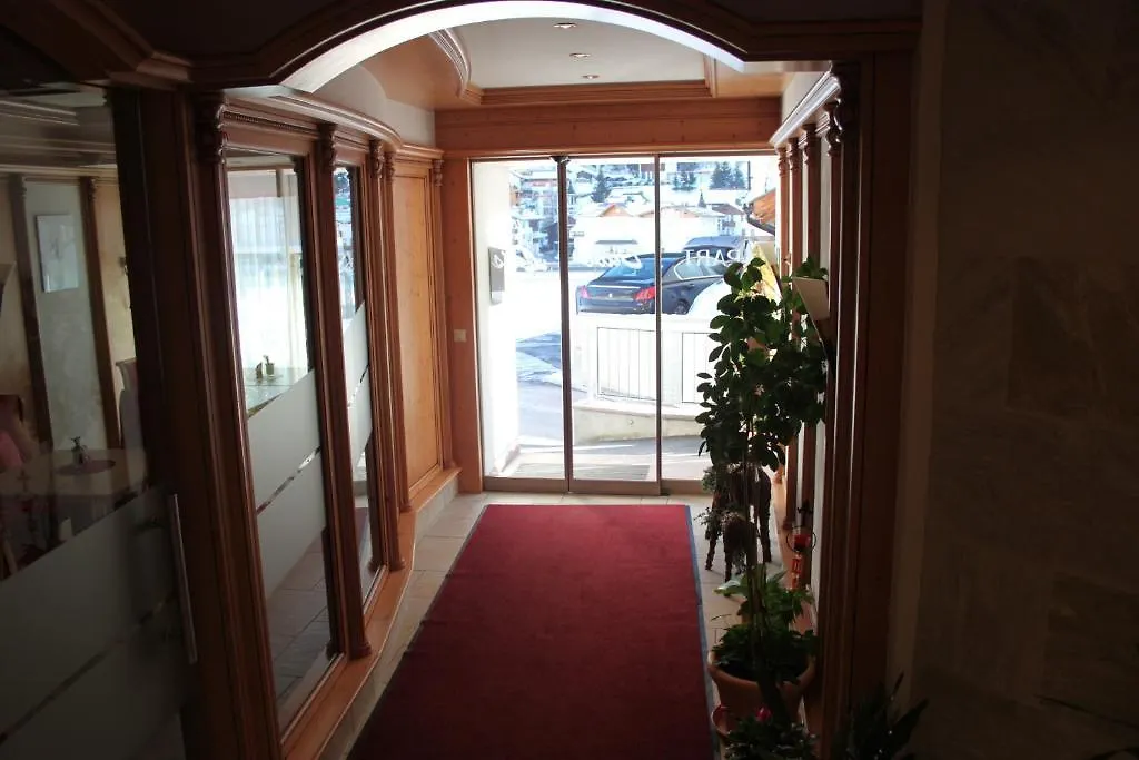 Ferienwohnung Davo Lais Ischgl Apartment